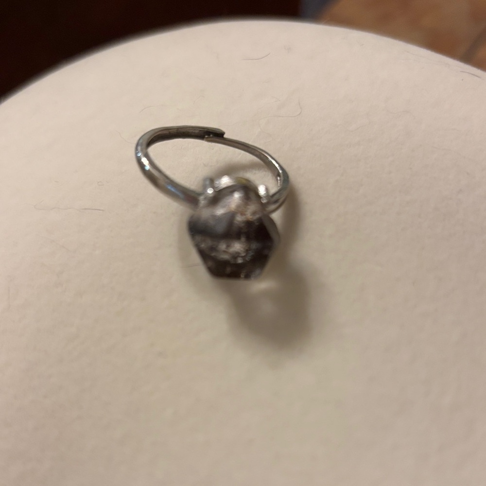 Elegant Phantom Quartz Women's Ring